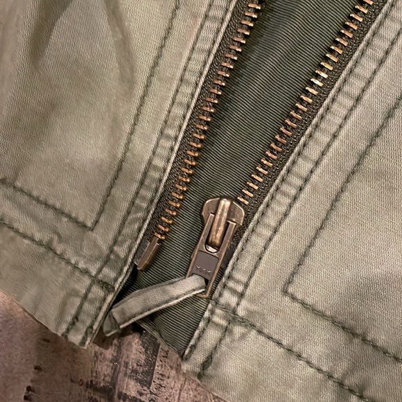 Madewell Utility Jacket - Picture 5 of 5